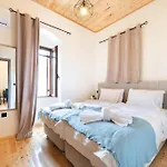 Mani View Luxury House דירה