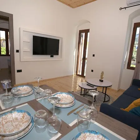 Apartment Mani View Luxury House