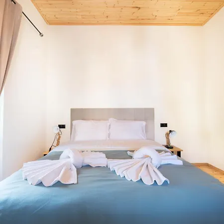 Mani View Luxury House Apartment *