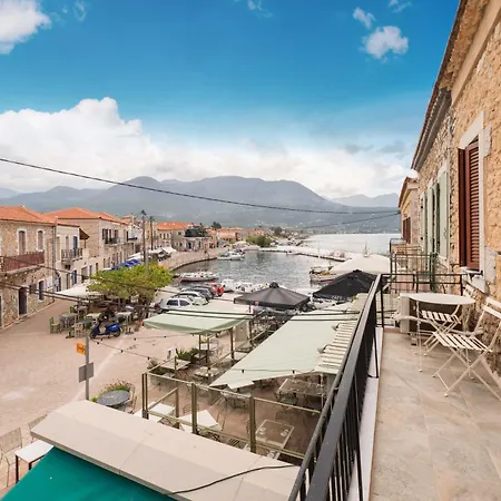 Mani View Luxury House *