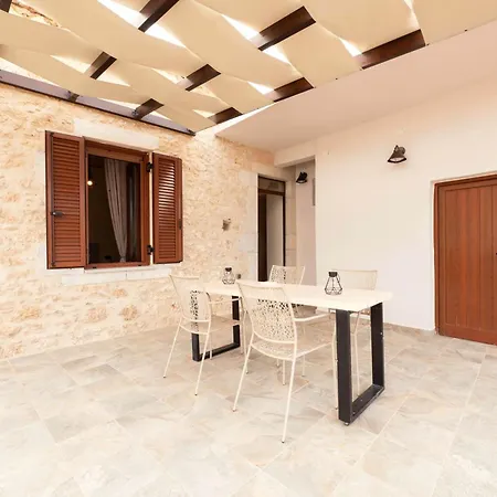 Apartmán Mani View Luxury House *