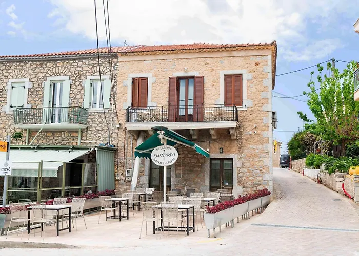 Mani View Luxury House *