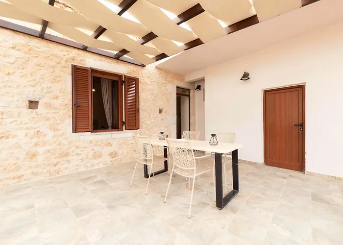 Lejlighed Mani View Luxury House *