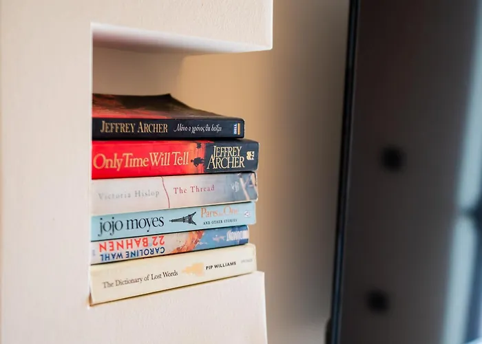 Mani View Luxury House *